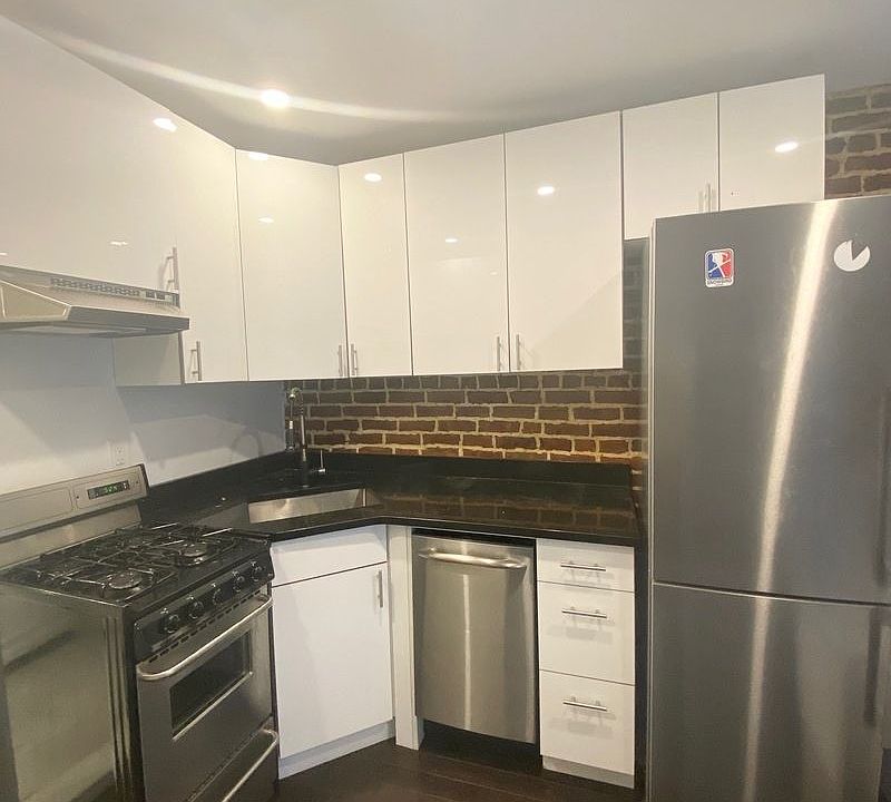 2nd image of 510 E 5th St #3A
