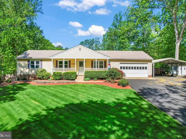 13430 Carriage Hill Dr, Manassas, VA 20112