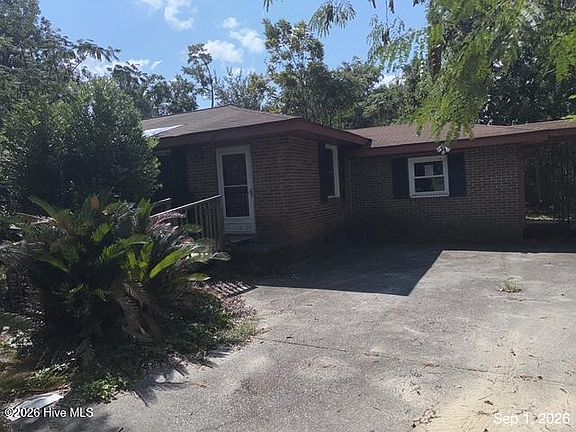 2nd image of 309 Ellenton Avenue