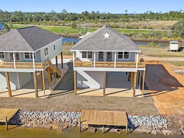 11124 Arizona St, Bay Saint Louis, MS 39520
