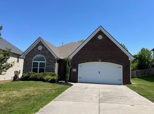 2032 Creekside Manor Ln, Knoxville, TN 37932