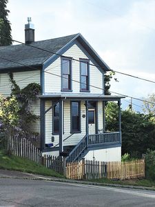 375 3rd St, Astoria, OR, 97103