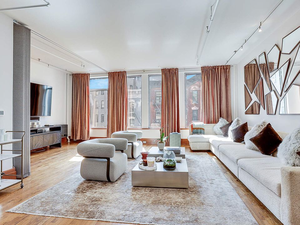 1st image of 241 Lafayette St APT 4