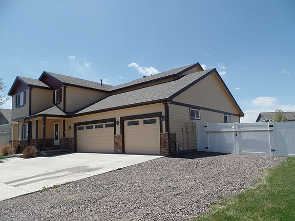 3rd image of 320 Telluride Dr