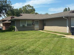 746 Blue Ridge Blvd, Kansas City, MO 64125