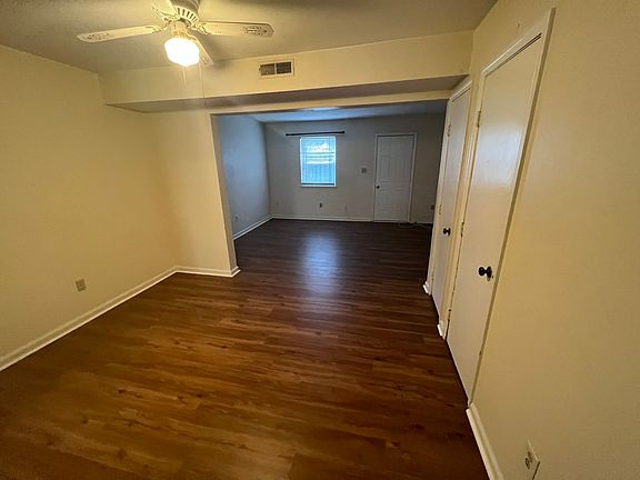 4th image of 935 Maryland Ave