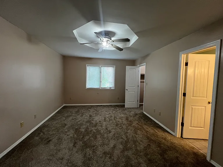 3437 S Glenhaven Ct — Photo 10