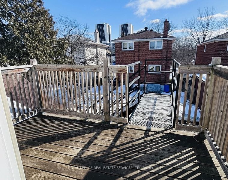 Toronto House for rent - 2 Bedrooms in Toronto
