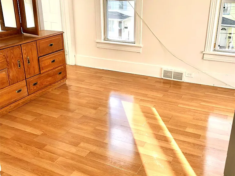 43 Broad St #2 — Photo 5