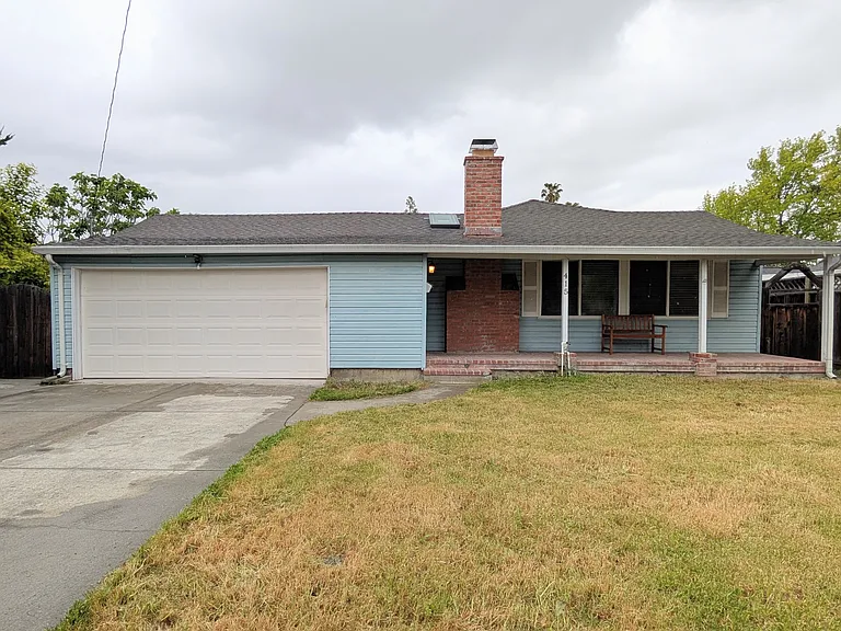 415 E Arbor Ave — Photo 3