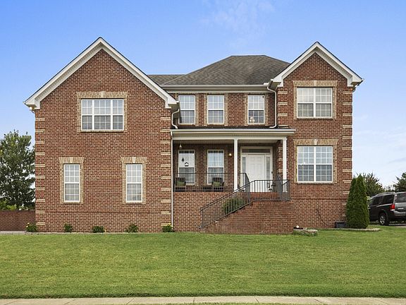 2nd image of 104 N Shadowhaven Way