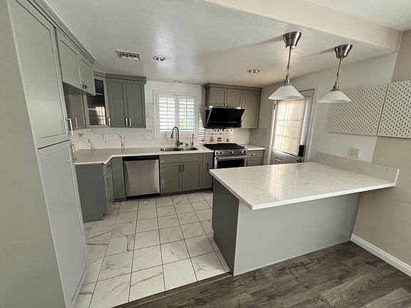 5th image of 8159 Sierra Bonita Ave
