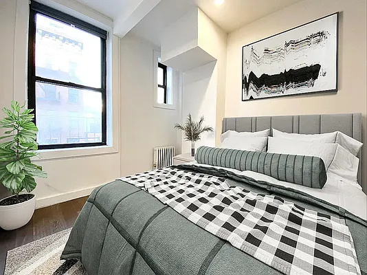 Rented by REAL New York | media 10