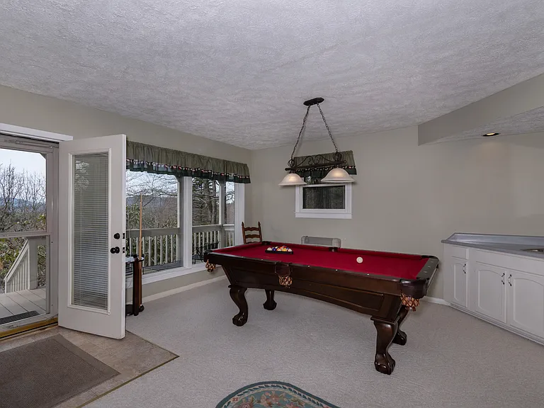 188 Laurel Hill Dr — Photo 7