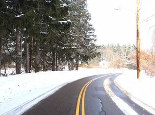 2 Union Meadow Rd, Franklin, MA 02038