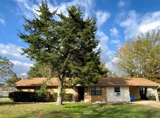 160 Washington St, Van, TX 75790