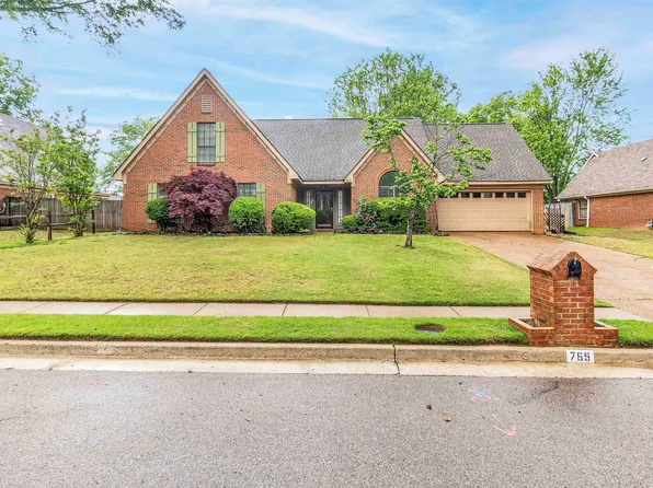 765 Cairn Creek Dr, Cordova, TN 38018