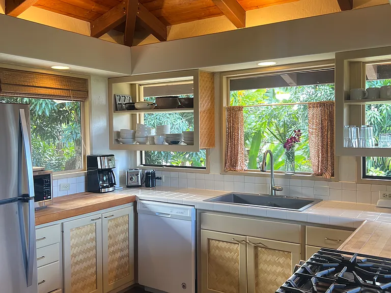 Keala O Keawe Rd — Photo 6