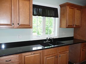3rd image of 37 Westbrook Dr