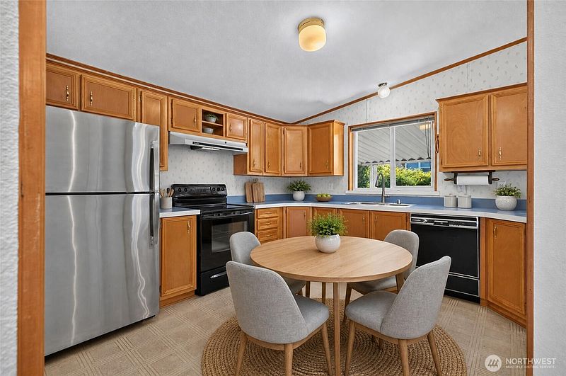 5th image of 23825 15th Avenue SE #302
