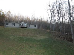 348 Ridgeway Cir, Troutville, VA 24175