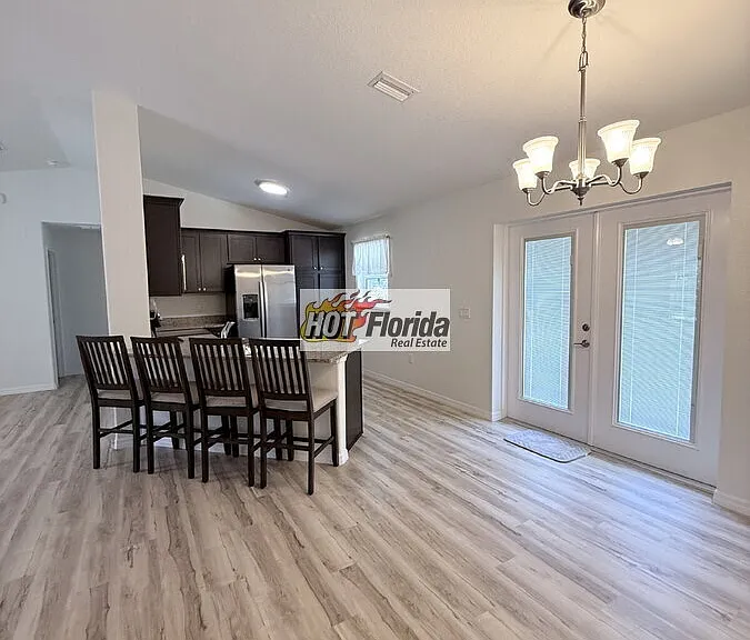 2320 W Wellston Rd — Photo 6