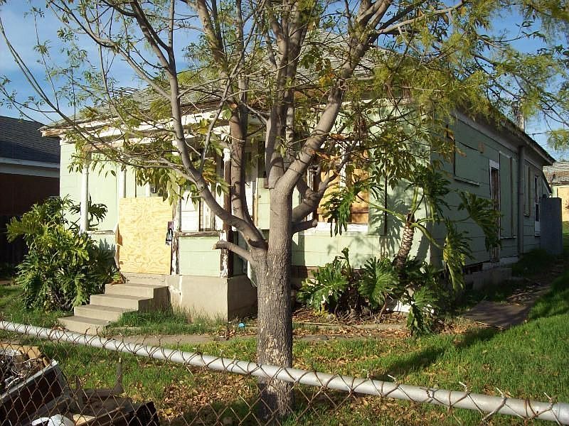 1st image of 2162 National Ave
