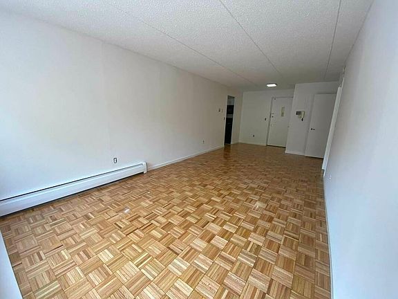 2nd image of 142-19 Barclay Ave #1GG