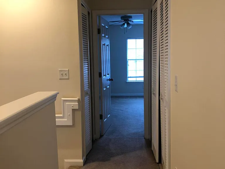 1521 Fieldview Dr — Photo 24