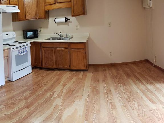 5th image of 1277 W Houghton Lake Dr Unit 6