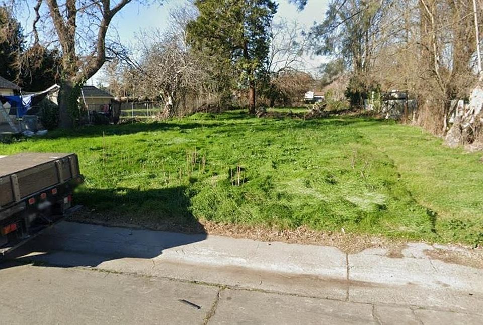 1st image of 521 Jefferson Ave