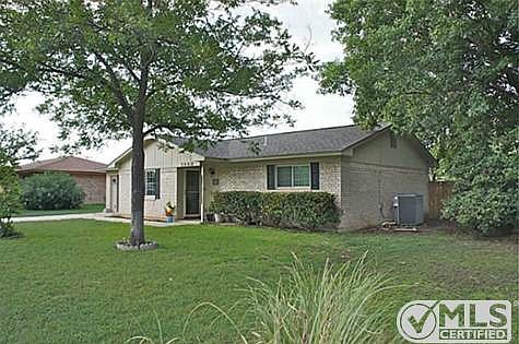 5th image of 3908 Country Side Dr