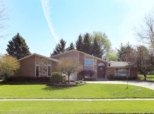 13745 S Golden Oak Dr, Homer Glen, IL 60491