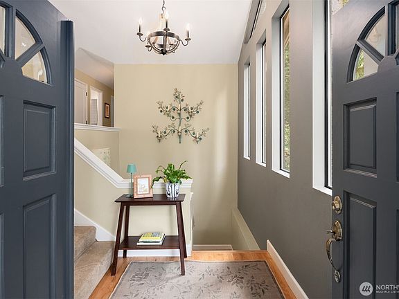 3rd image of 14616 216th Avenue NE