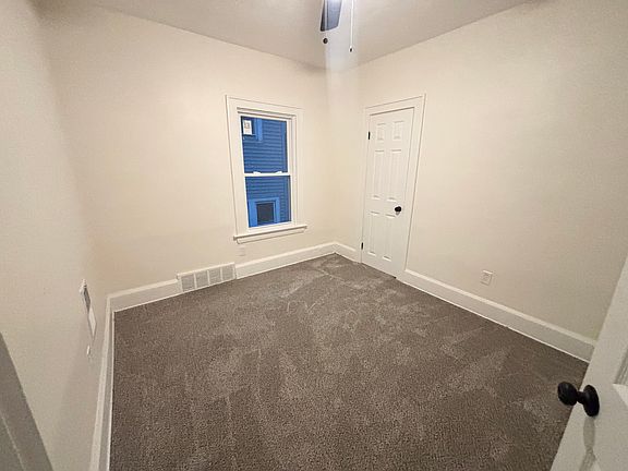4th image of 7822 Laumar Ave #Up