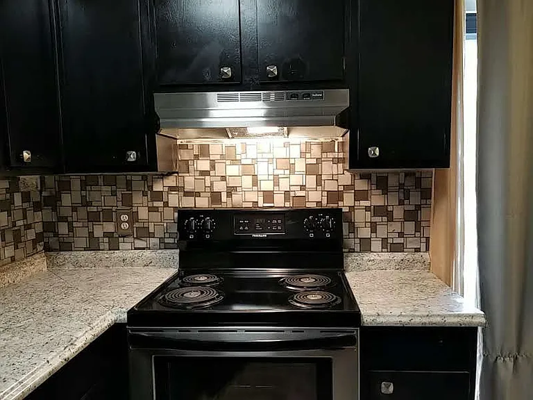 525 Bright Ave — Photo 25
