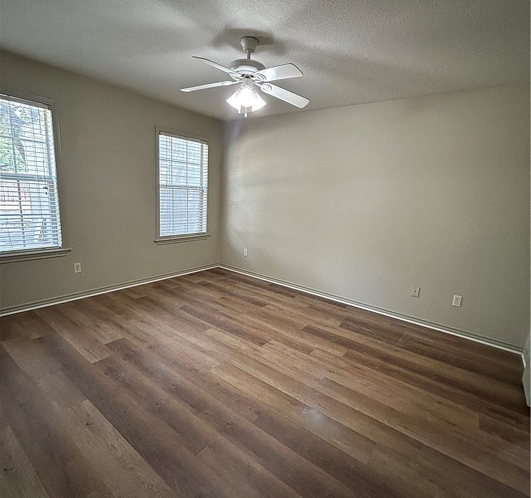 1st image of 1410 Hoppess St