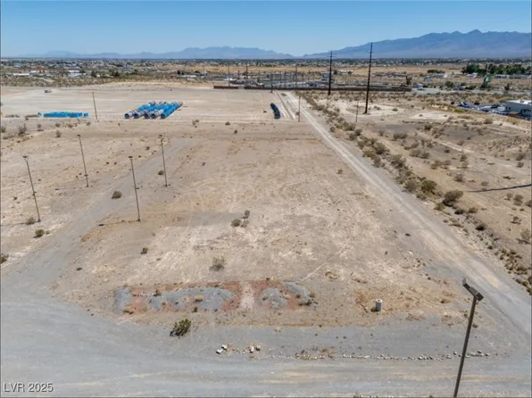 1341 S Powerline Rd, Pahrump, NV 89048