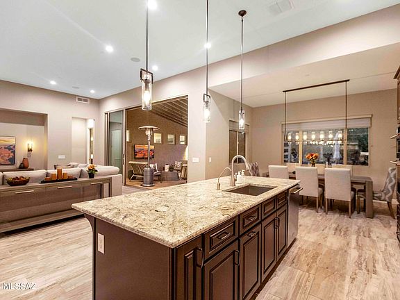 5th image of 941 W Enclave Canyon Ct