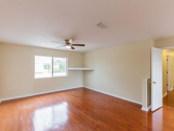3rd image of 2813 Buckhorn Preserve Blvd