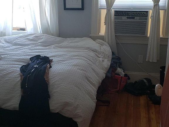 5th image of 75 Easton St #3