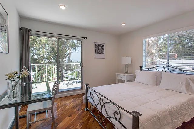3055 Landa St — Photo 44