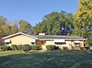 1517 S Kimbrough Ave, Springfield, MO 65807