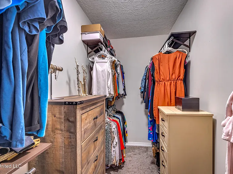 15336 Lakeview Ct — Photo 19