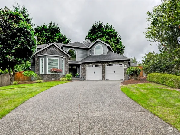 8702 NE 144th Court, Kirkland, WA 98034