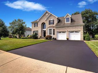 400 Brentwood Ave, Toms River, NJ 08755