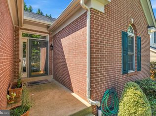 46855 Willowood Pl, Sterling, VA 20165