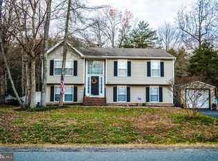8821 Jenny Ln, Fredericksburg, VA 22407