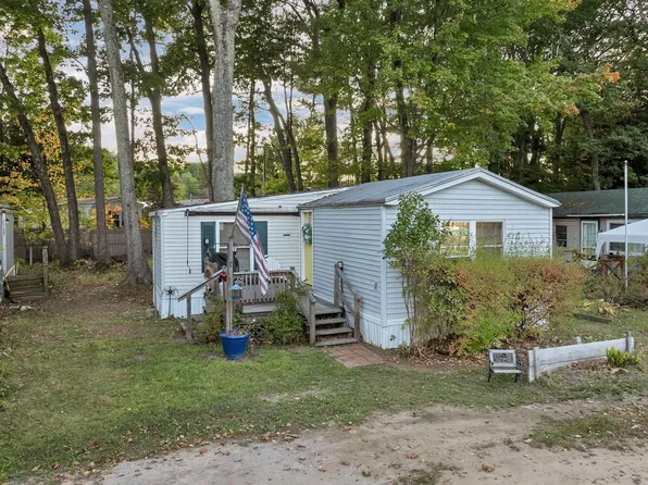 343 Old Lakeshore Road #32, Gilford, NH 03249