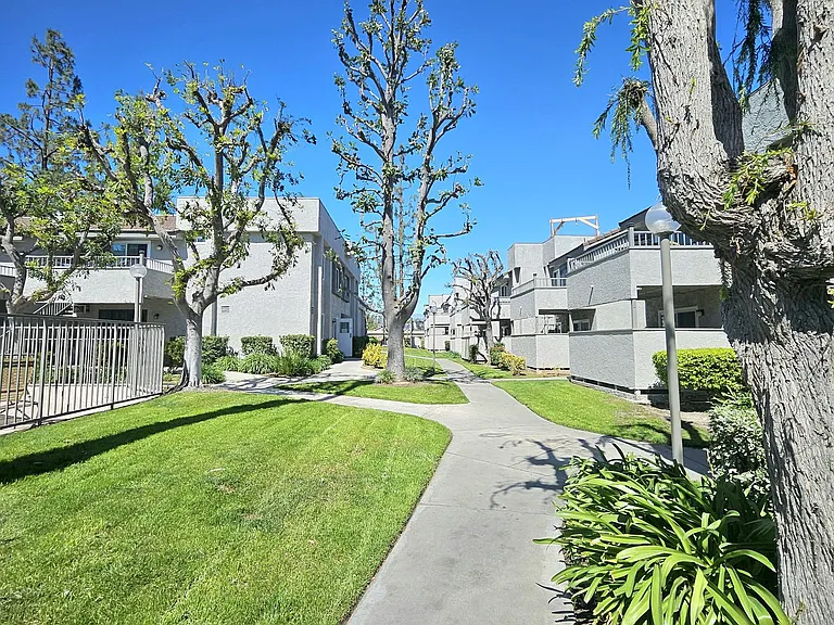 Colony Ridge Apartments — Photo 23
